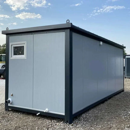 Büroinhalt 6,00 x 2,40 m