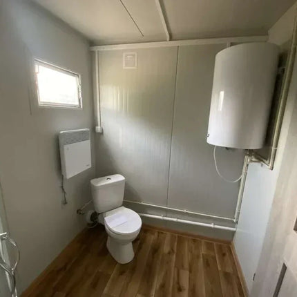 Büroinhalt 6,00 x 2,40 m