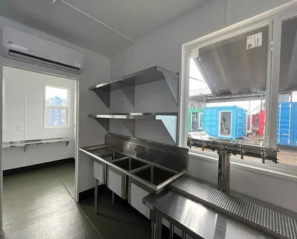 Containerbar ausgestattet mit 40 Fuß