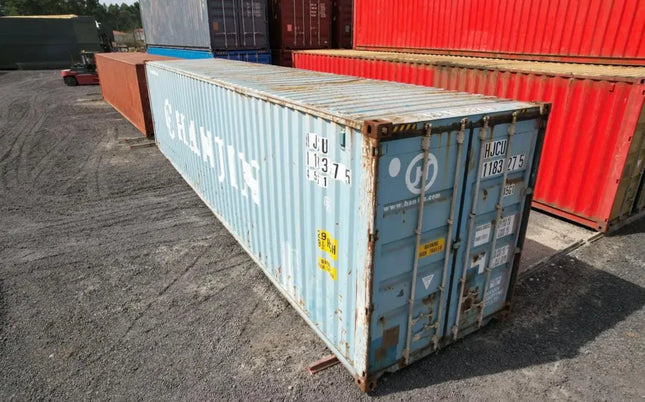 GEBRAUCHTER 40-FUSS-VERSANDCONTAINER