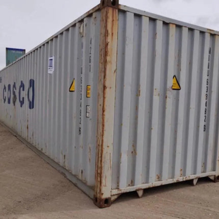 GEBRAUCHTER 40-FUSS-VERSANDCONTAINER