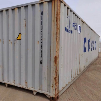 GEBRAUCHTER 40-FUSS-VERSANDCONTAINER
