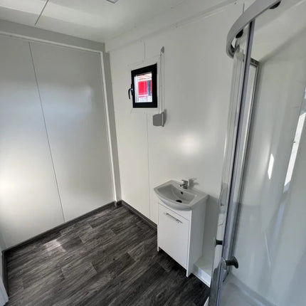 Bürocontainer 800 cm x 300 cm
