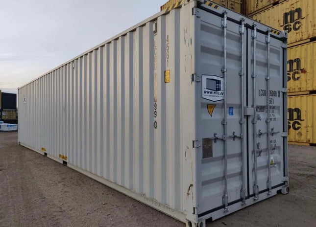 GEBRAUCHTER 40-FUSS-VERSANDCONTAINER