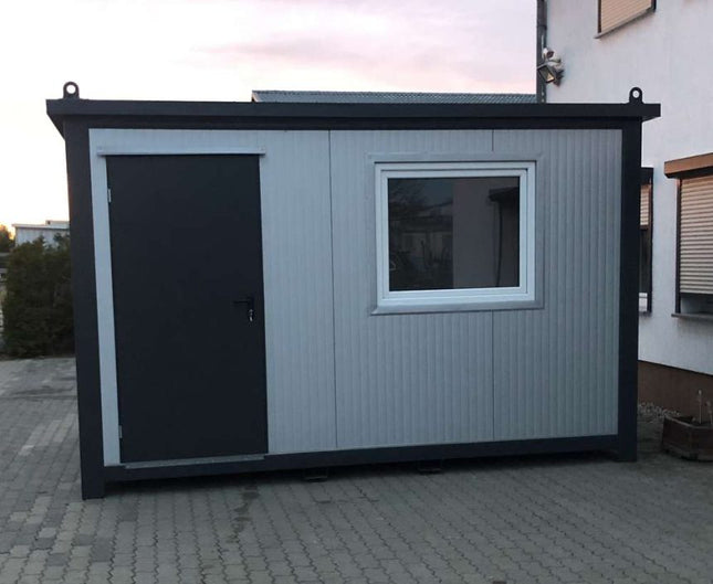5x2,20 m Bürocontainer mit Sanitäranlagen