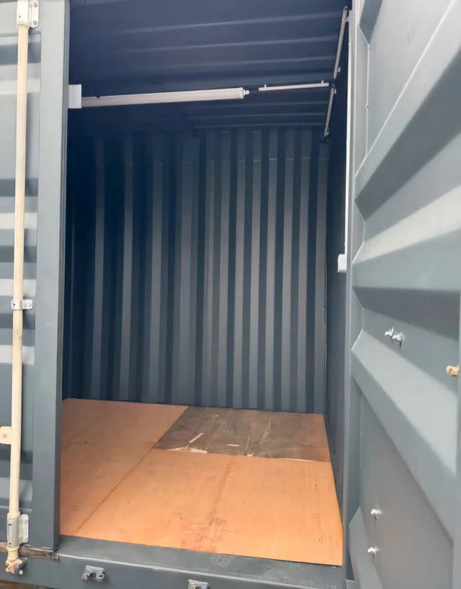 Einfacher Wohncontainer, Baubasis, Baubüros und Lagerraum