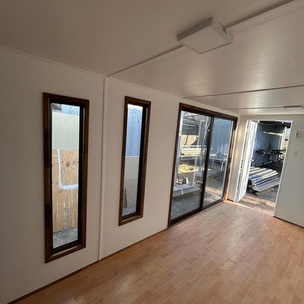 Bürocontainer 6x2,42 m - 15 m² (Ref: 20123)