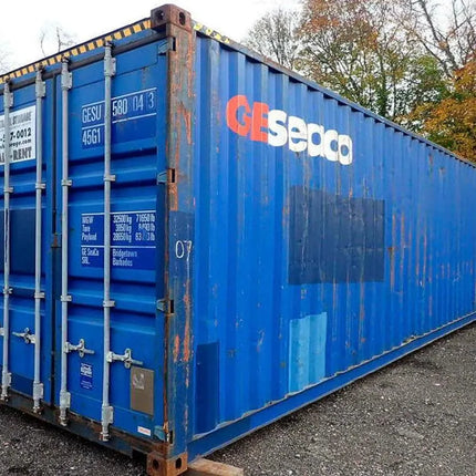 GEBRAUCHTER 45-FUSS-VERSANDCONTAINER